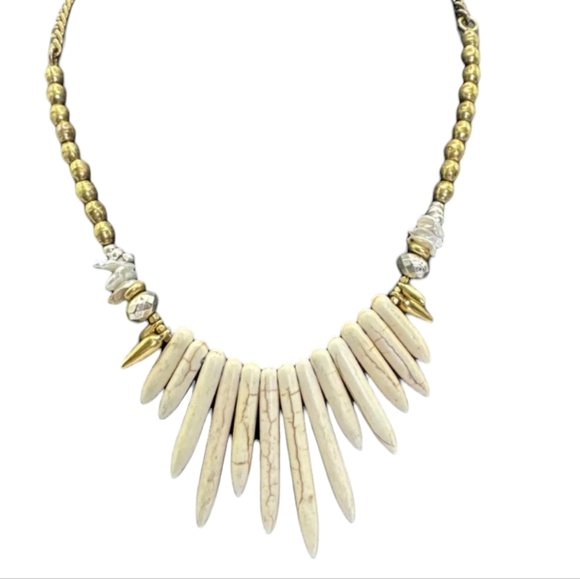 Stella & Dot Zuni Layered Necklace - Picture 9 of 10